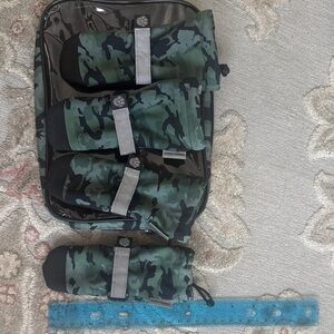 Canada pooch dog shoe set